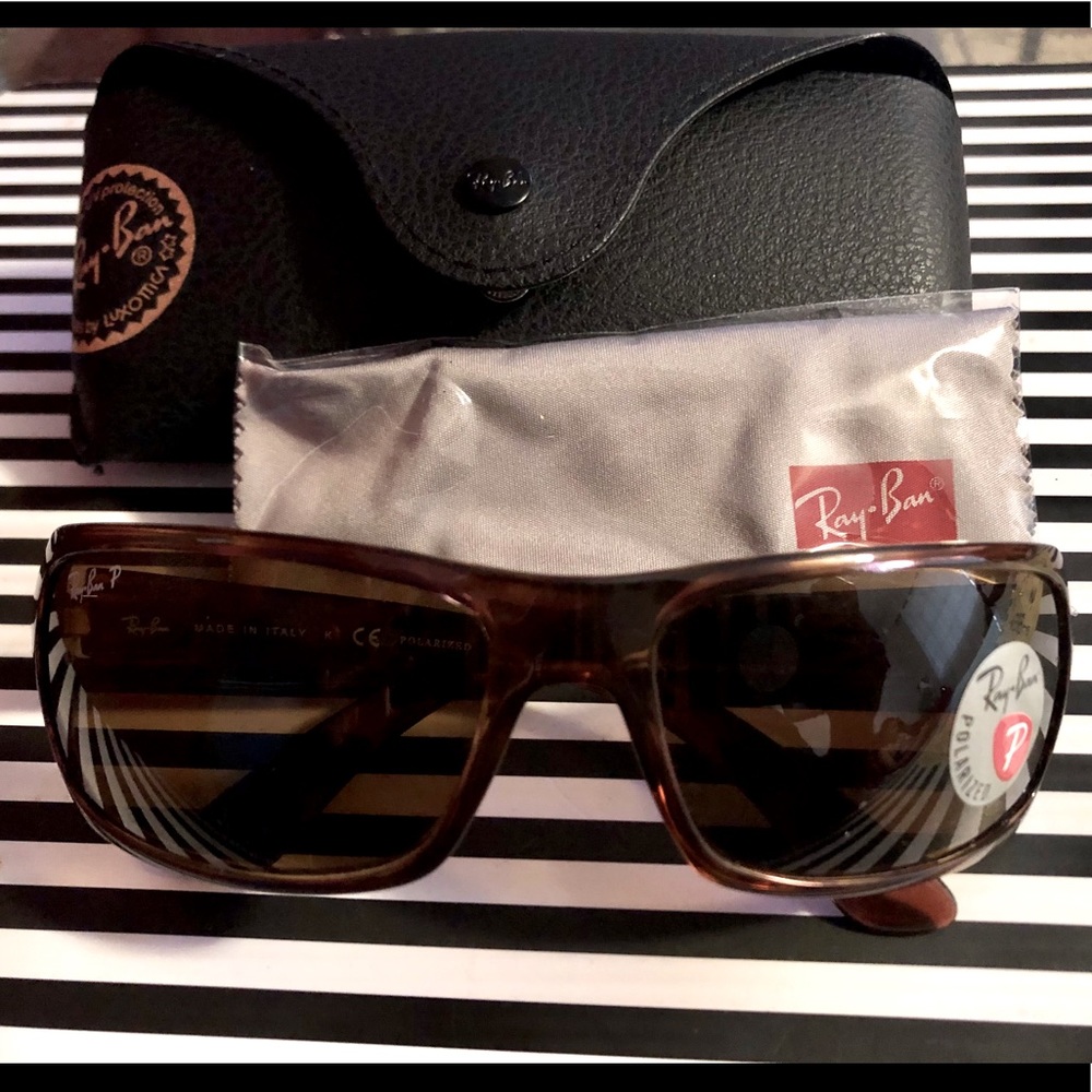 RAY-BAN SUNGLASSES
